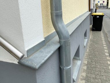 Dachentwässerung und Schornsteinschutz